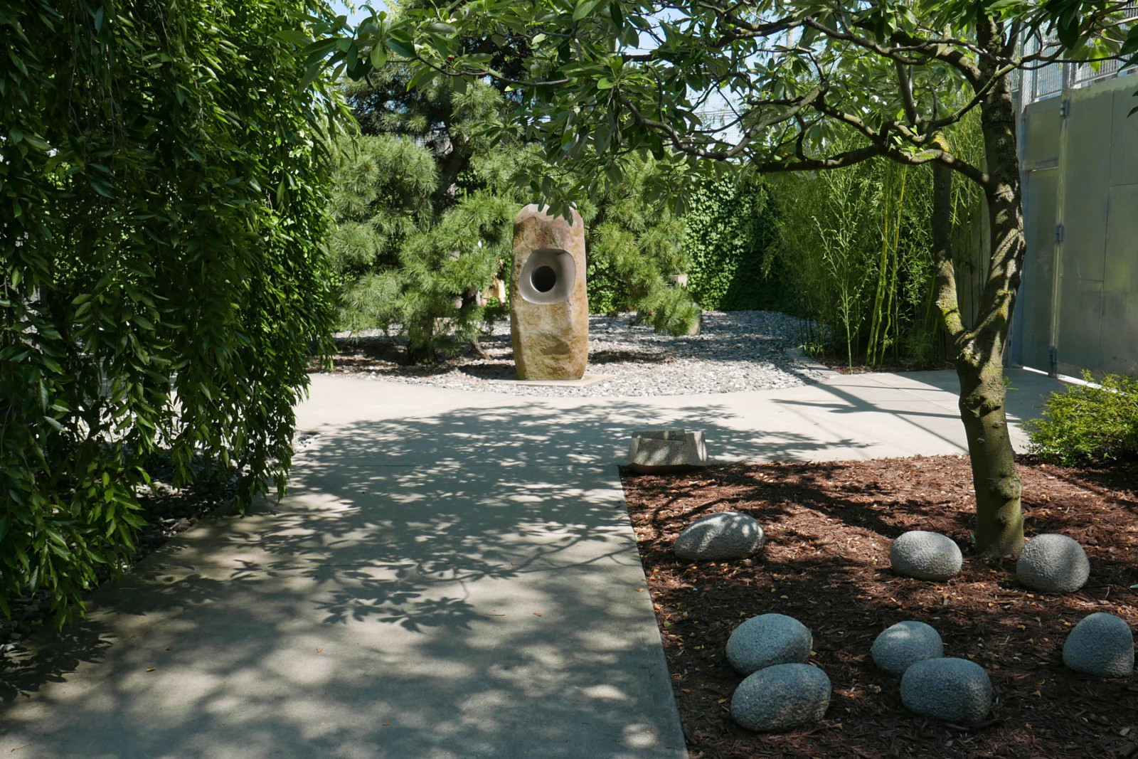 日本語 The Noguchi Museum