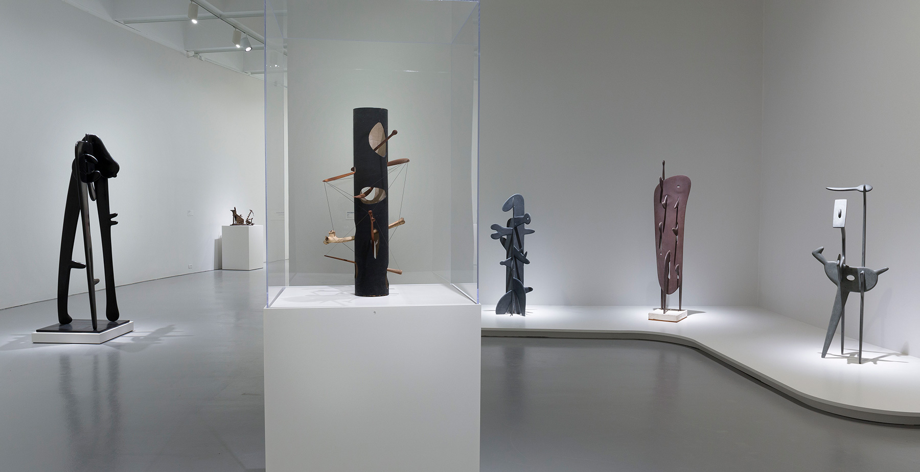 Marvelous Objects: Surrealist Sculpture from Paris to New York - The ...